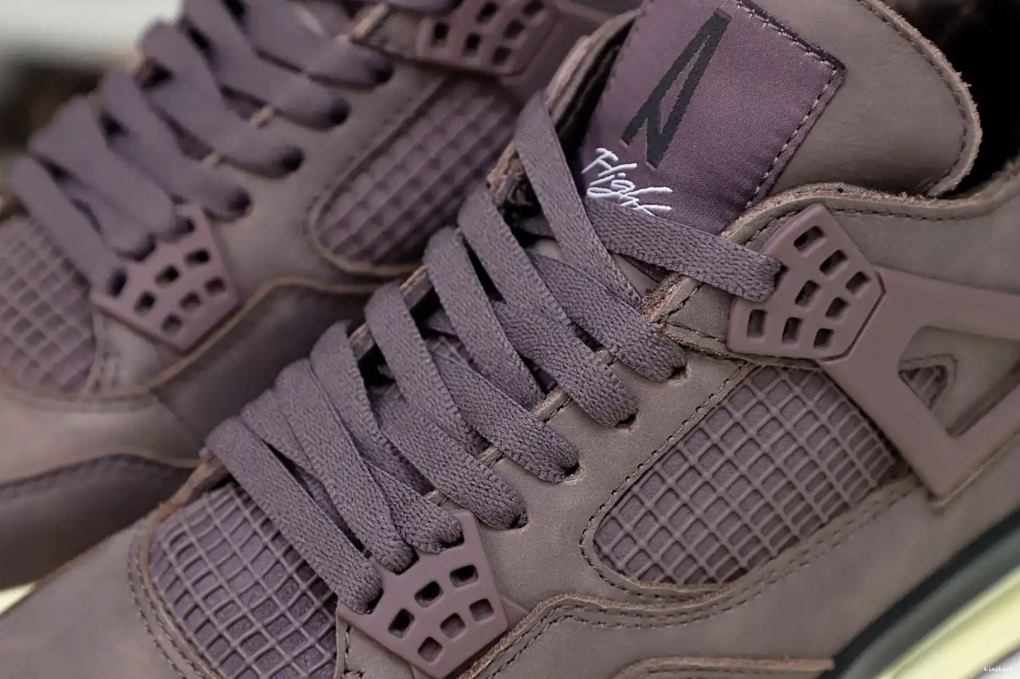 Kimikick AIR AM 4 JORDAN 0425